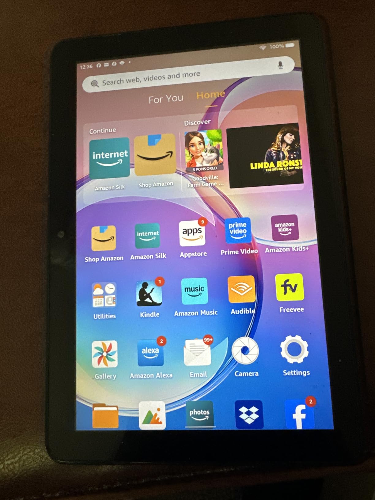 Like-New Amazon Fire HD 8 tablet (newest model), 8” HD Display, 3GB memory, 32GB, designed for portable entertainment, Black customer photo 2