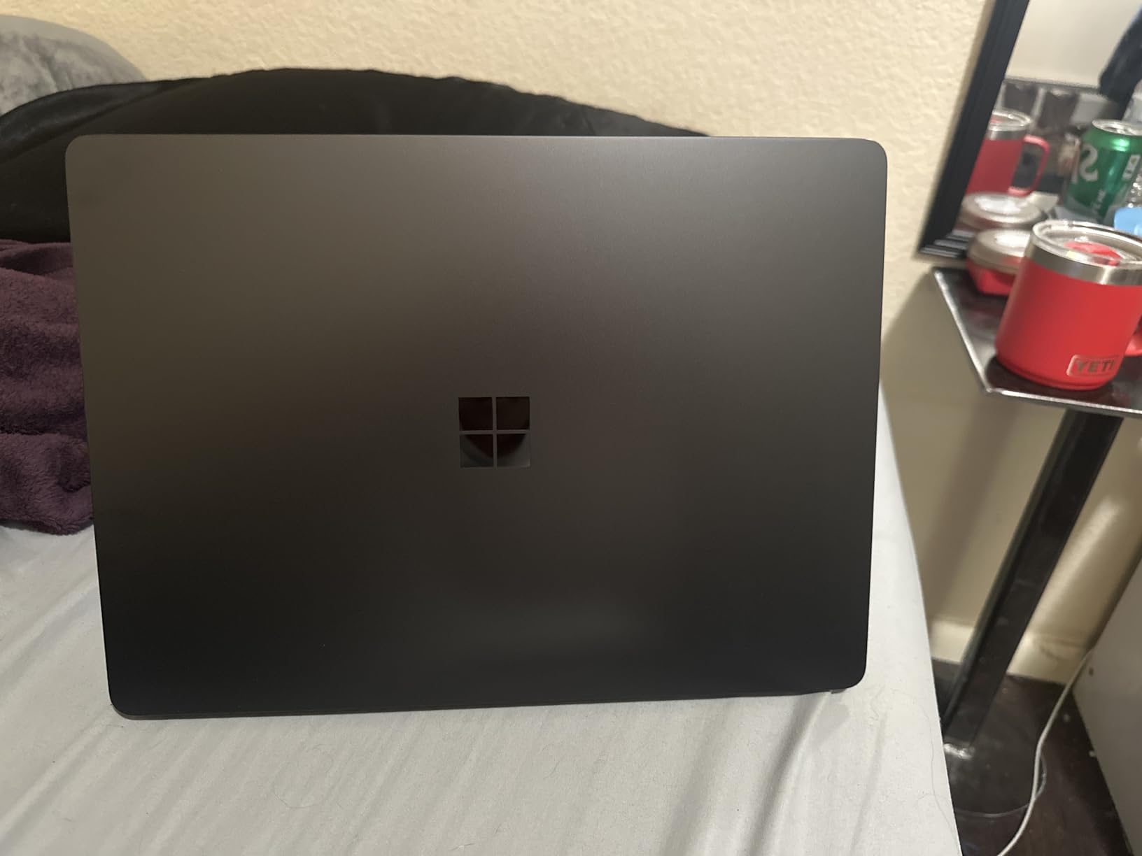 Surface Laptop 15 (2024) customer photo 1
