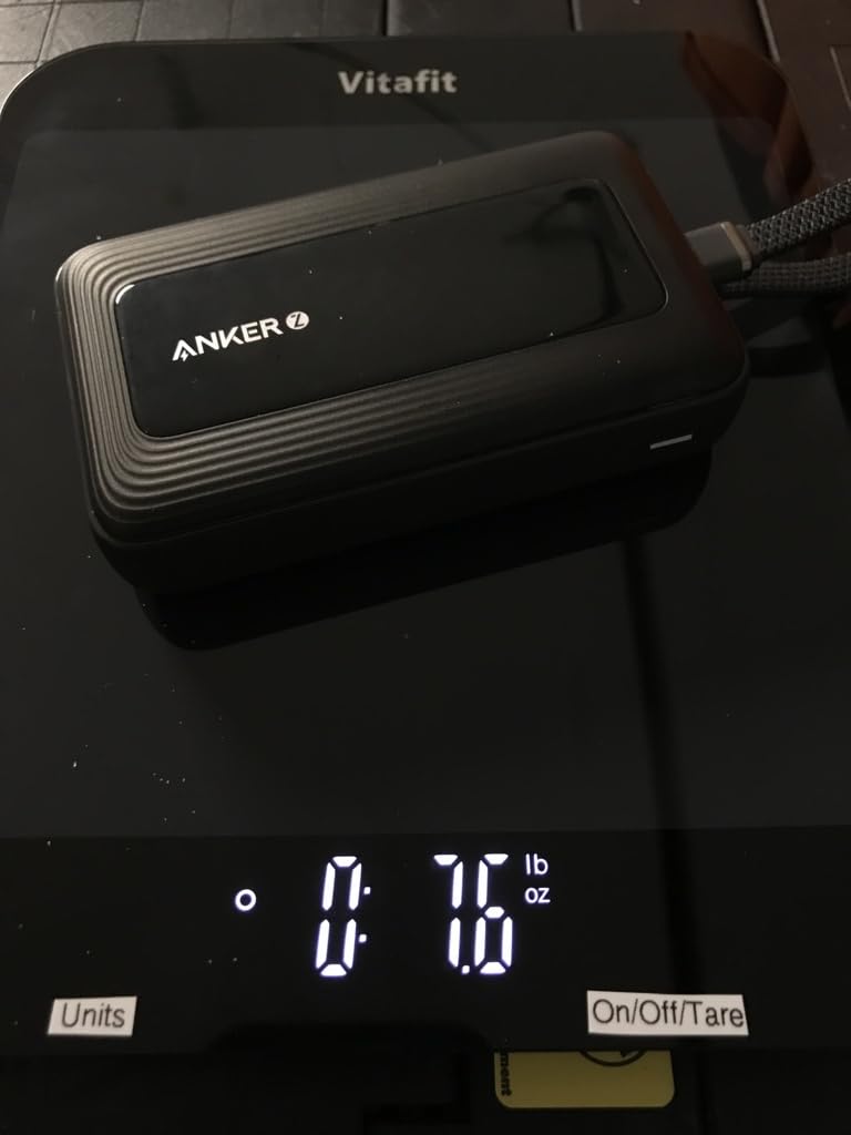 Anker Power Bank,10,000mAh 30W with USB-C Travel Essential Portable Charger customer photo 1