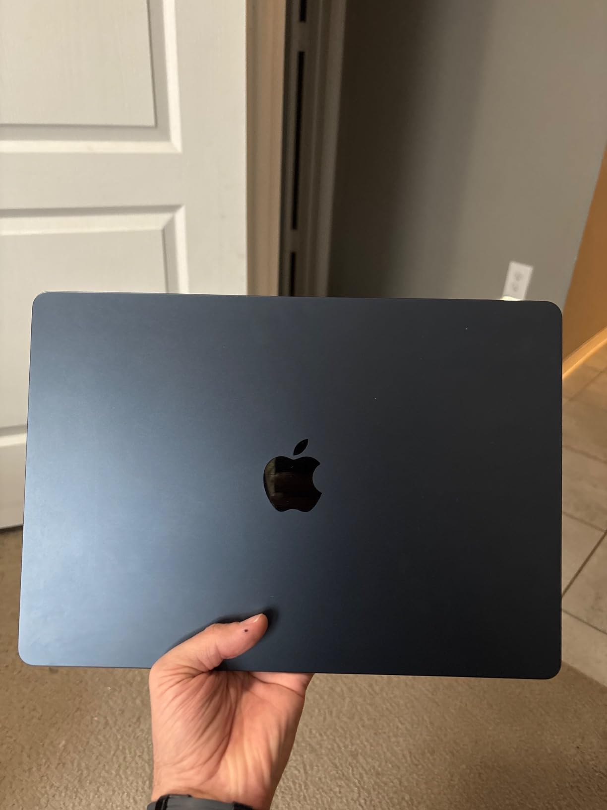 Renewed M3 MacBook Air 15-inch 16GB customer photo 2