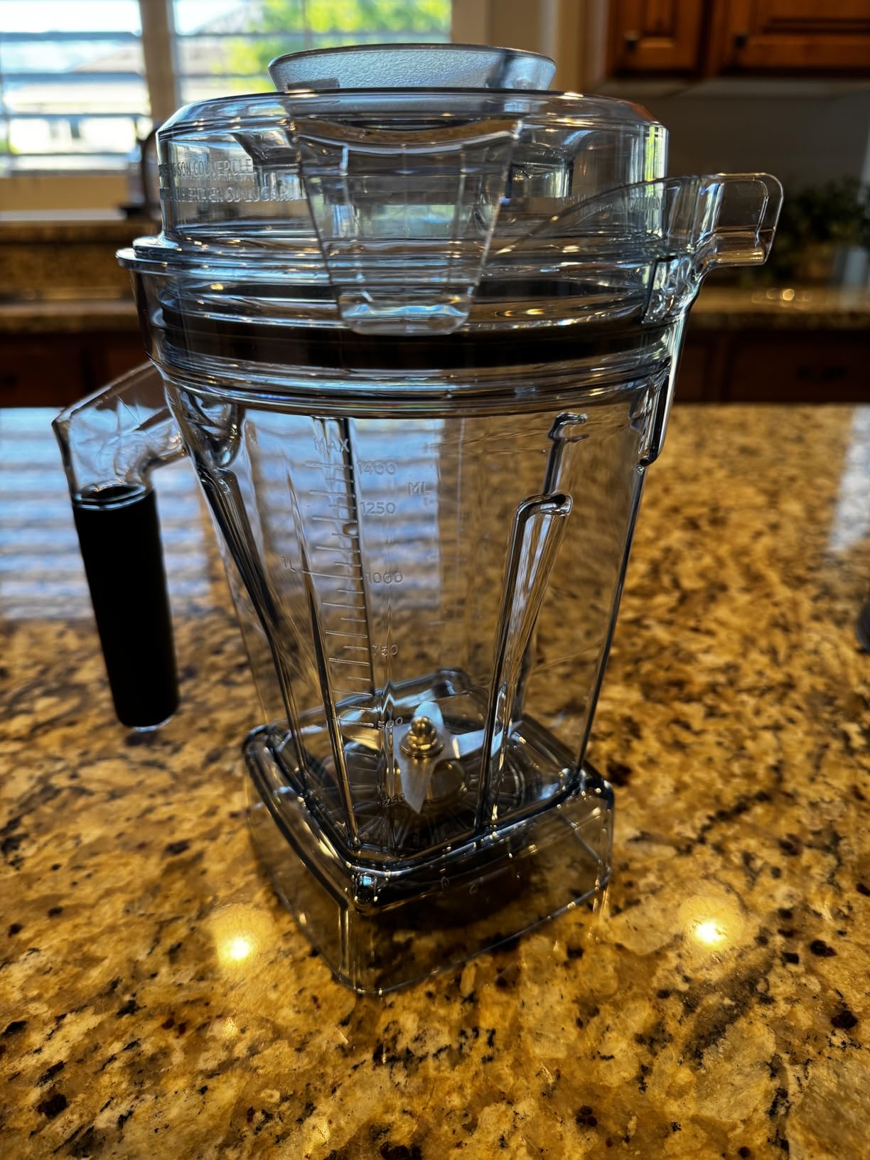 Vitamix Ascent X4 Professional-Grade Blender, 5 Programs, Brushed Stainless customer photo 2