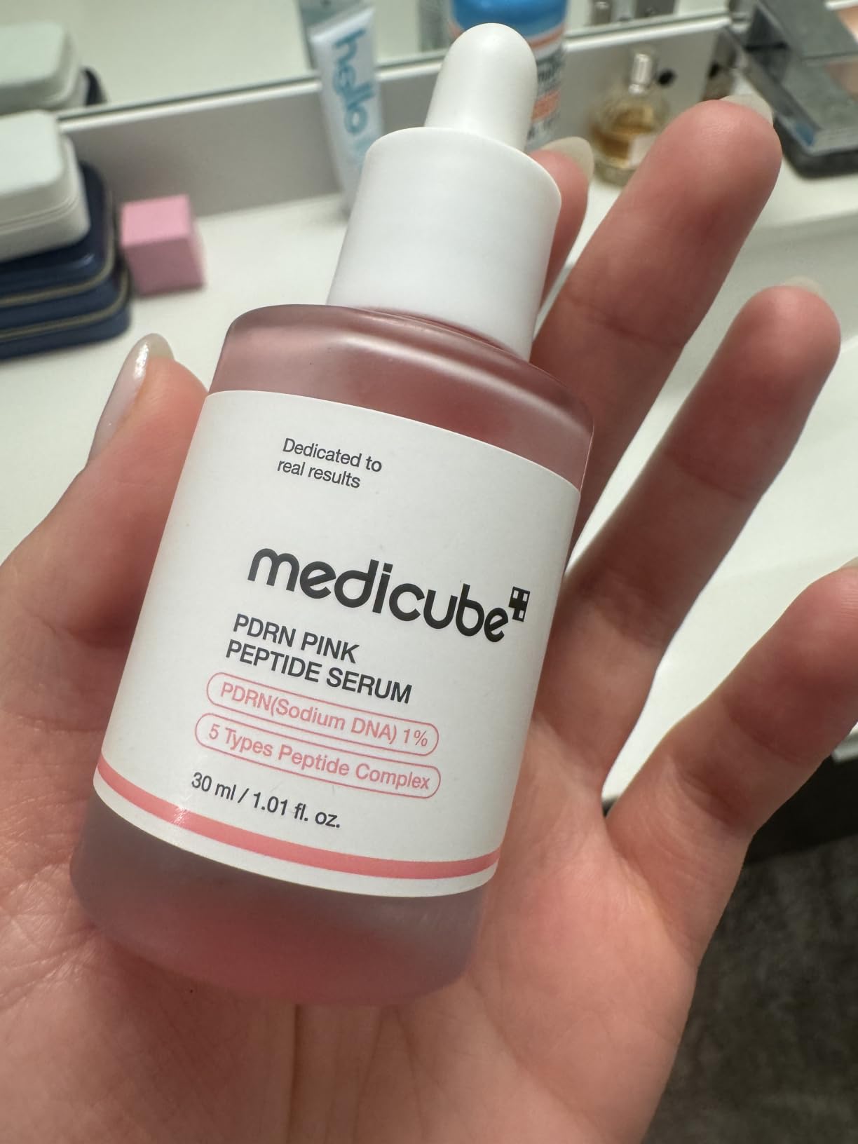 medicube PDRN Pink Peptide Serum with Salmon DNA customer photo 1