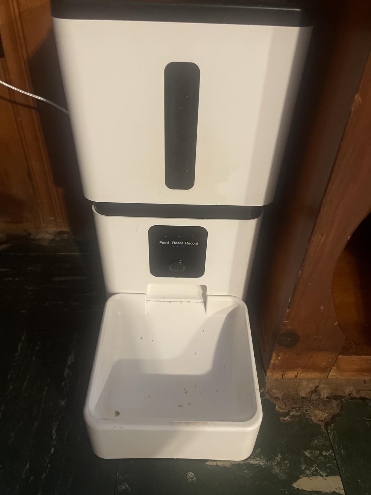 Yakry Automatic Dog Feeder with Camera - 8L/33 Cups Smart Dog Feeder customer photo 2