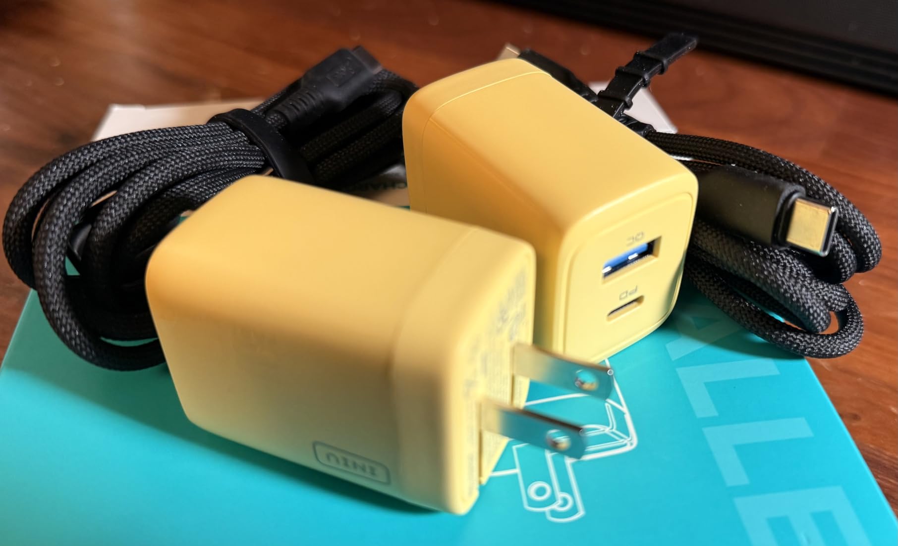 INIU USB C Charger, 30W Type C Fast Charging, 2-Port Adapter Charger Block customer photo 1
