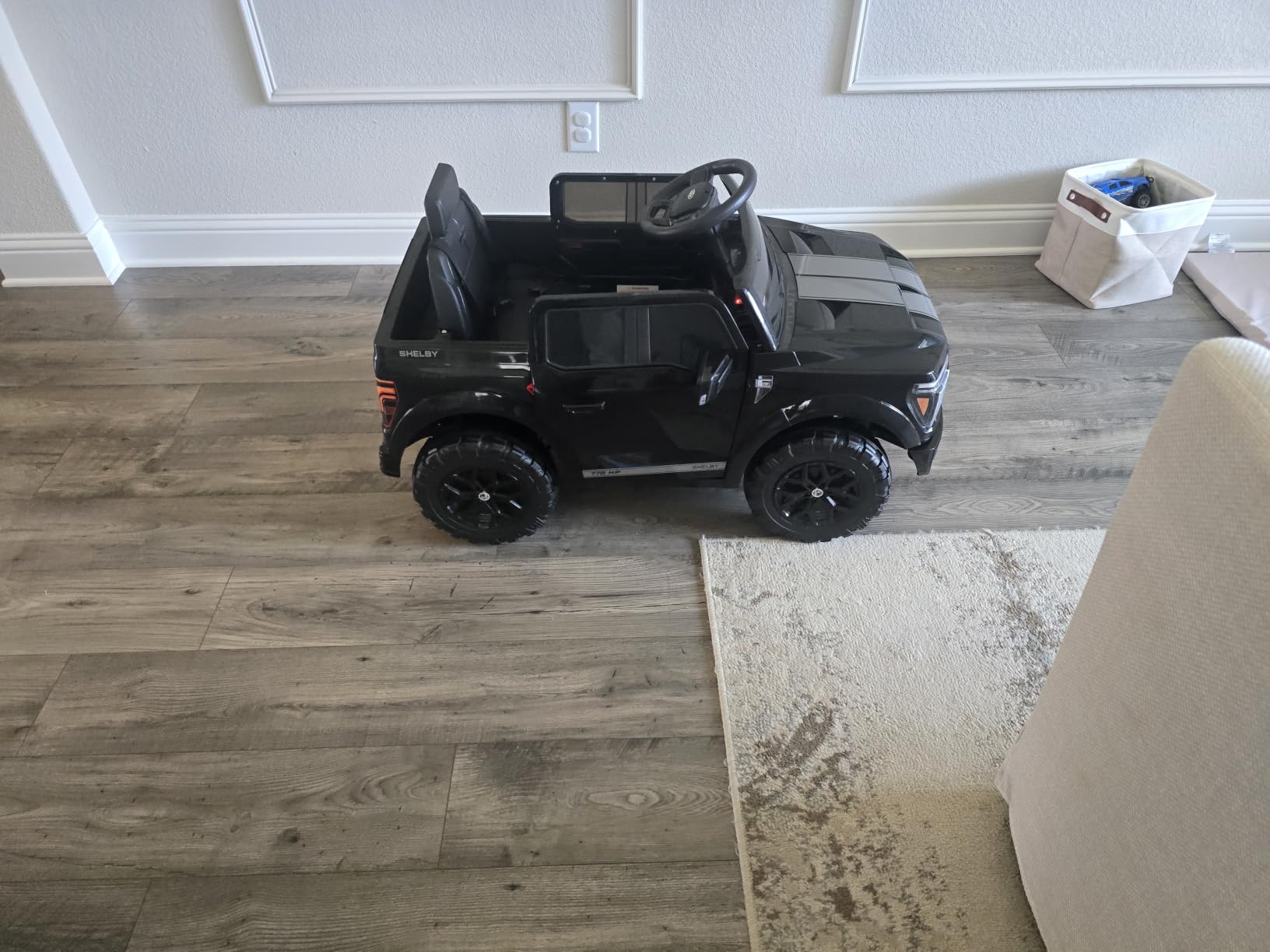 Licensed Ford Shelby F-150 24V 2 Seater Ride on Toy Electric Car for Kids customer photo 1