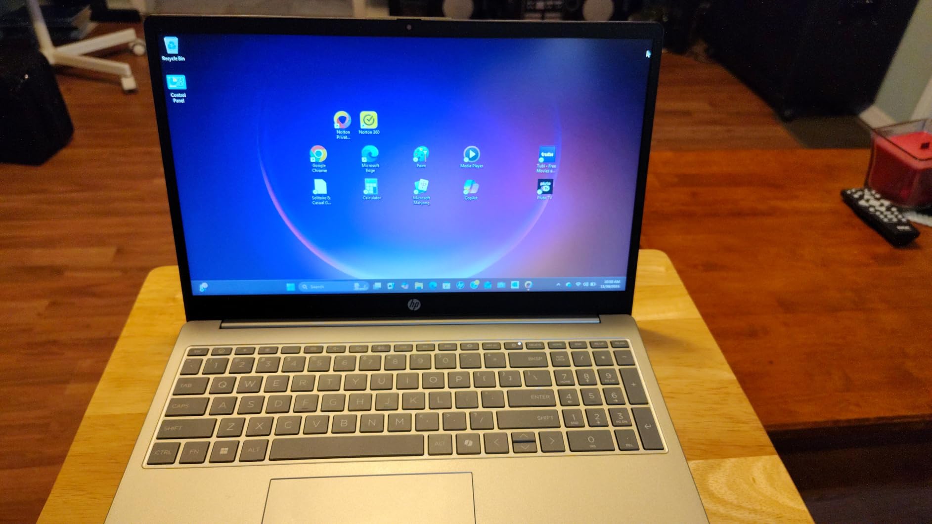 HP 15.6-inch Ryzen 3 Laptop customer photo 2