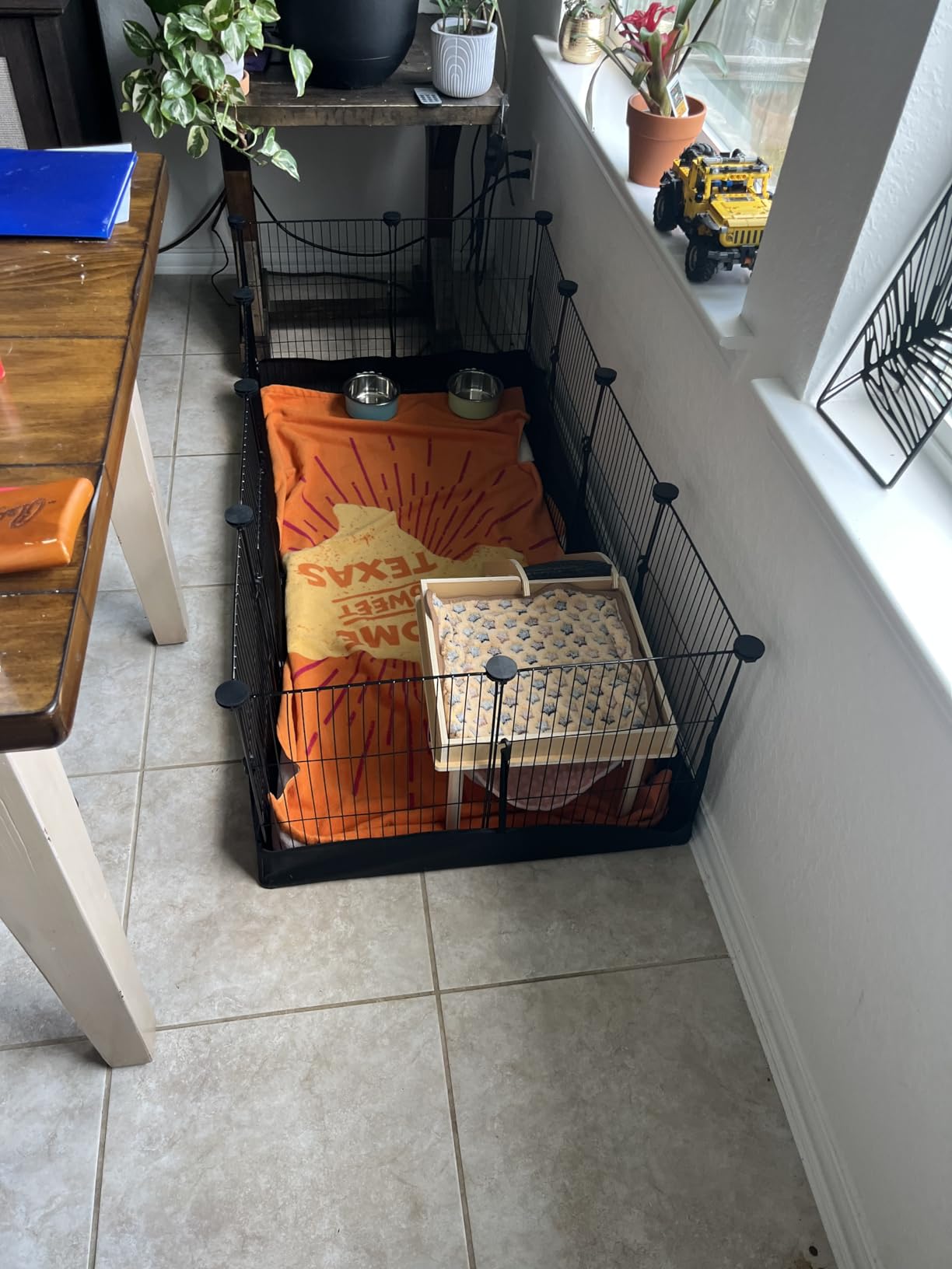 PAWING 12 Panels Small Animal Playpen with Waterproof Mat - Durable Metal Wire Yard Fence for Guinea Pigs, Kittens, Hamsters, Hedgehogs - Indoor & Outdoor Pet Cage customer photo 1