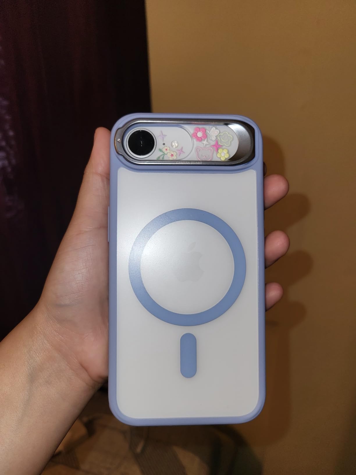 iPhone 16e Renewed customer photo 2