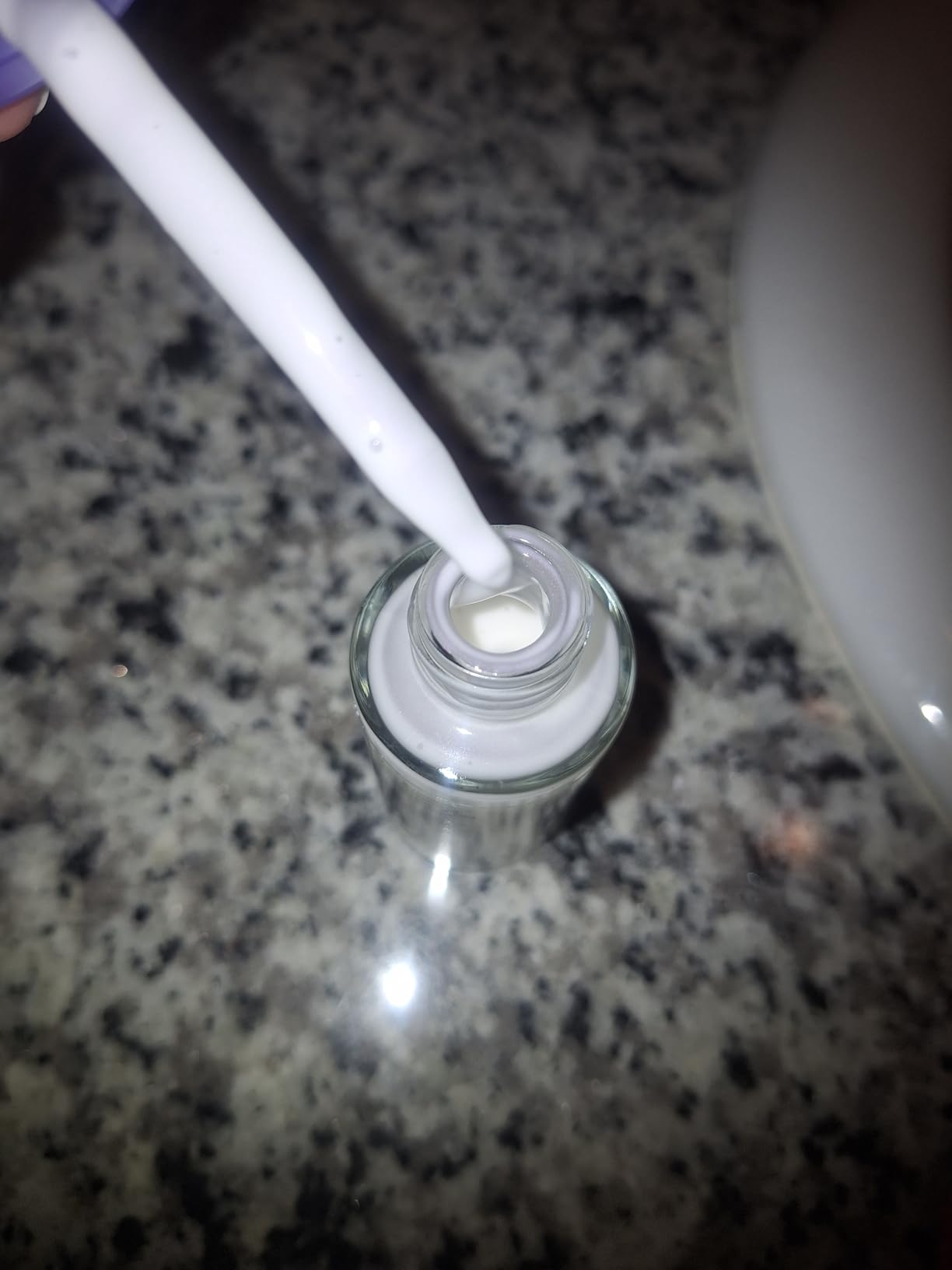 L'Oreal Paris Collagen Moisture Filler Moisture Bounce Face Serum, Glow Serum with Collagen, Glycerin, and Squalane for Bouncy, Radiant, Hydrated Skin, Includes Sample customer photo 1