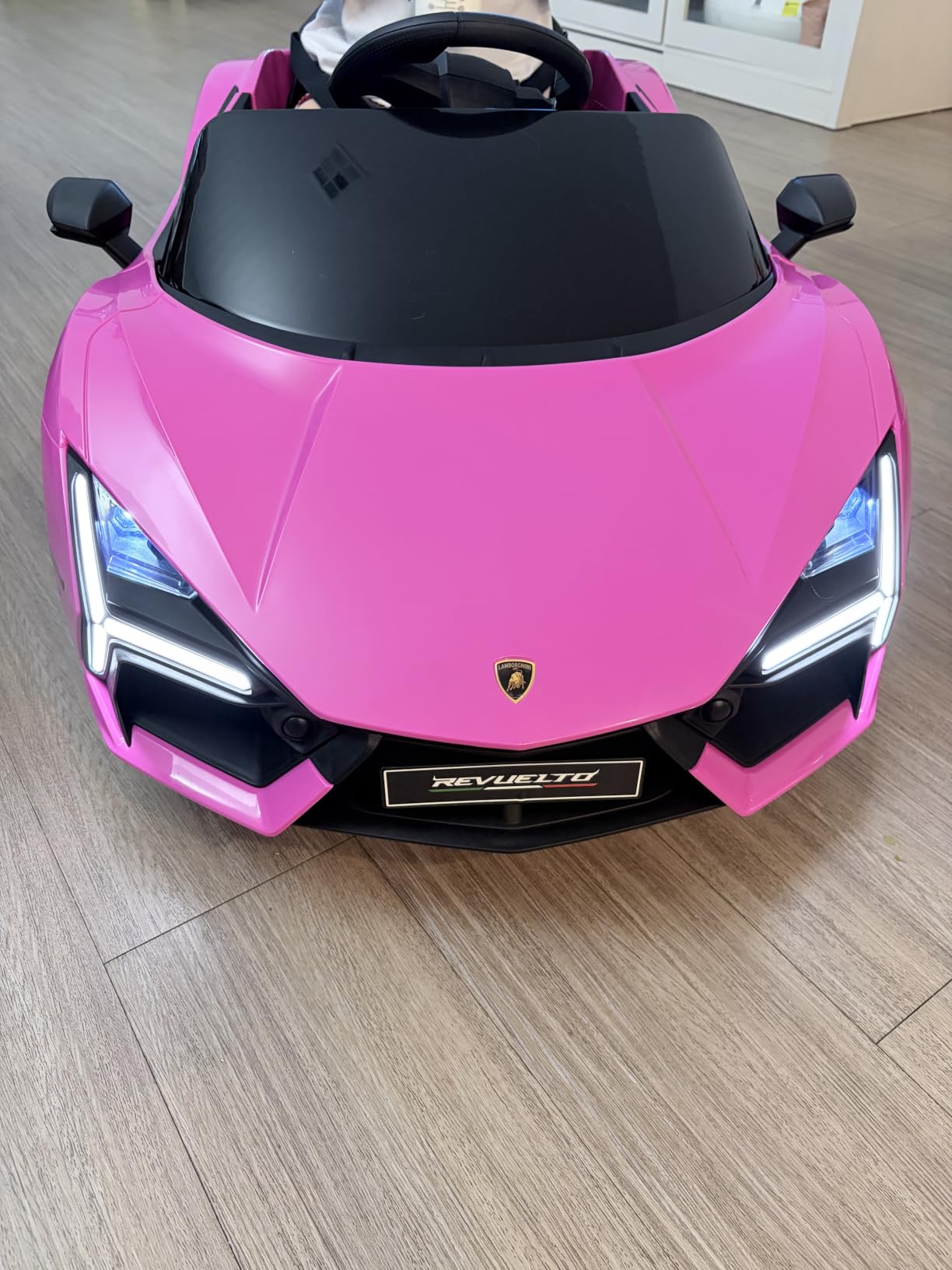 ELEMARA Kids Lamborghini Electric Cars with Scissor Doors, Remote Control Battery Kids Car, 12V Ride On Car for Toddlers with LED Light,Bluetooth,MP3 Player and Wide Seat, Deep Red customer photo 1