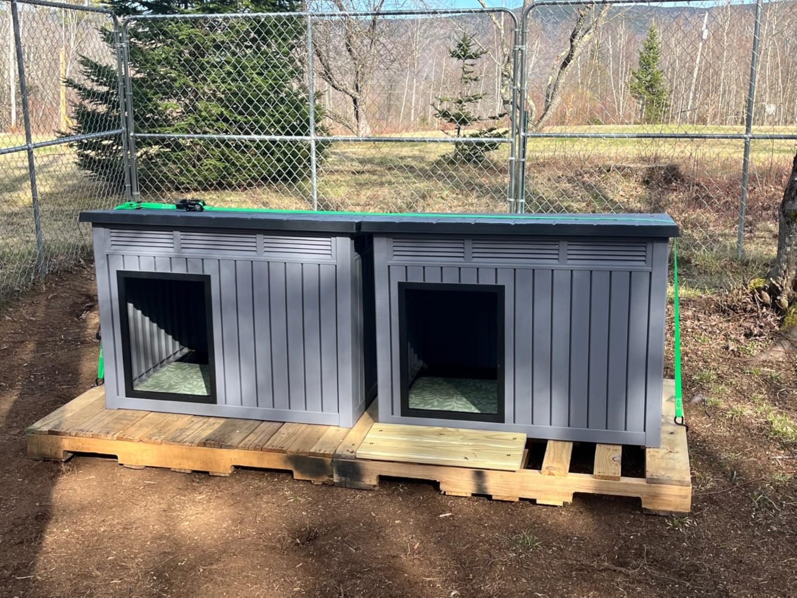 Fancyango Large Dog House with Weatherproof Roof for Indoor & Outdoor Use - Big Dog House for Large Medium Dogs(42.8