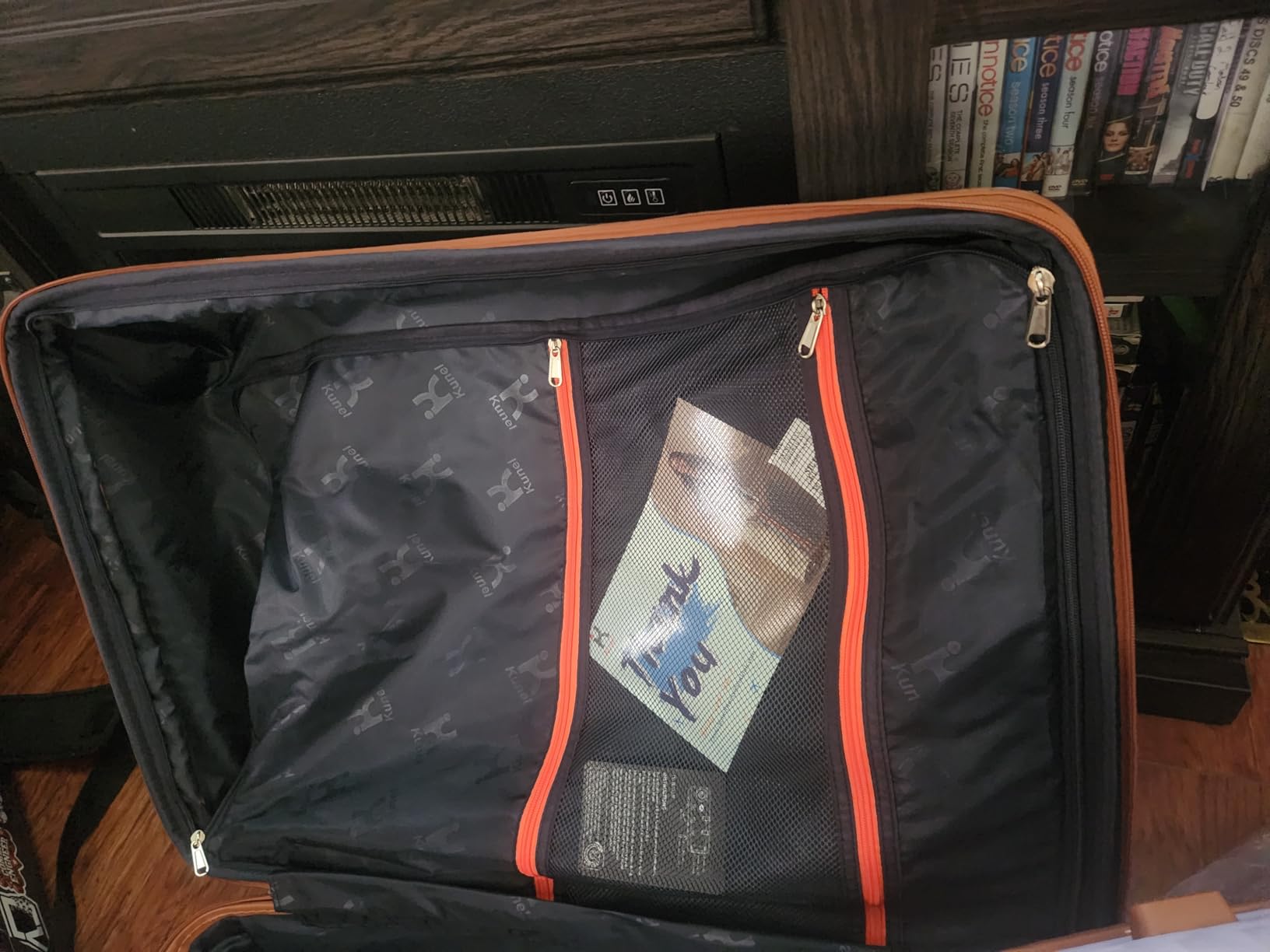 KUNEL Luggage Sets 5 Piece, Hardshell Expandable Suitcase, 20/24/28inch customer photo 1