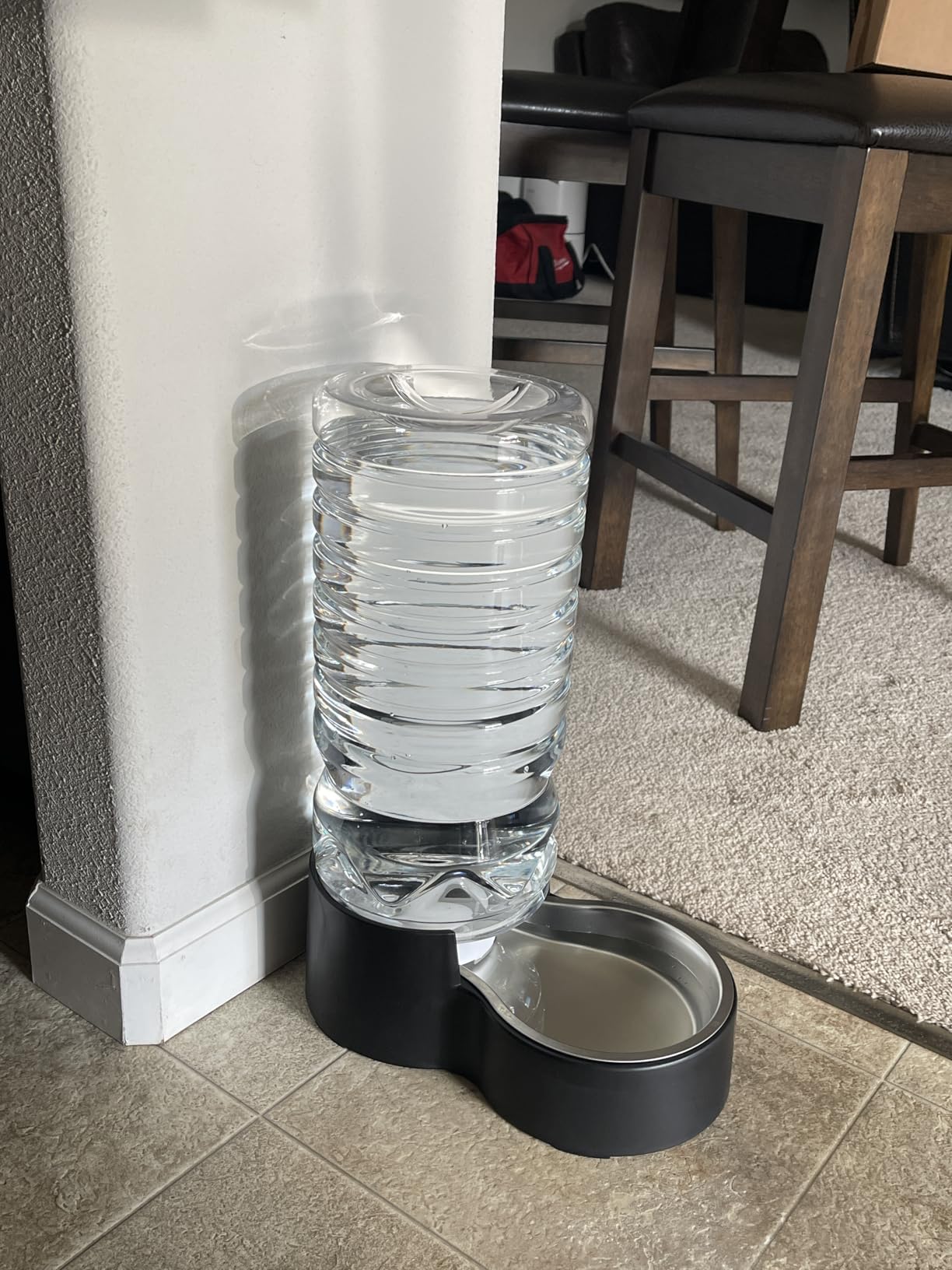 Heouvo 2.5 Gal Gravity Dog Water Dispenser, Wide-Mouth, No Filter, Black customer photo 2