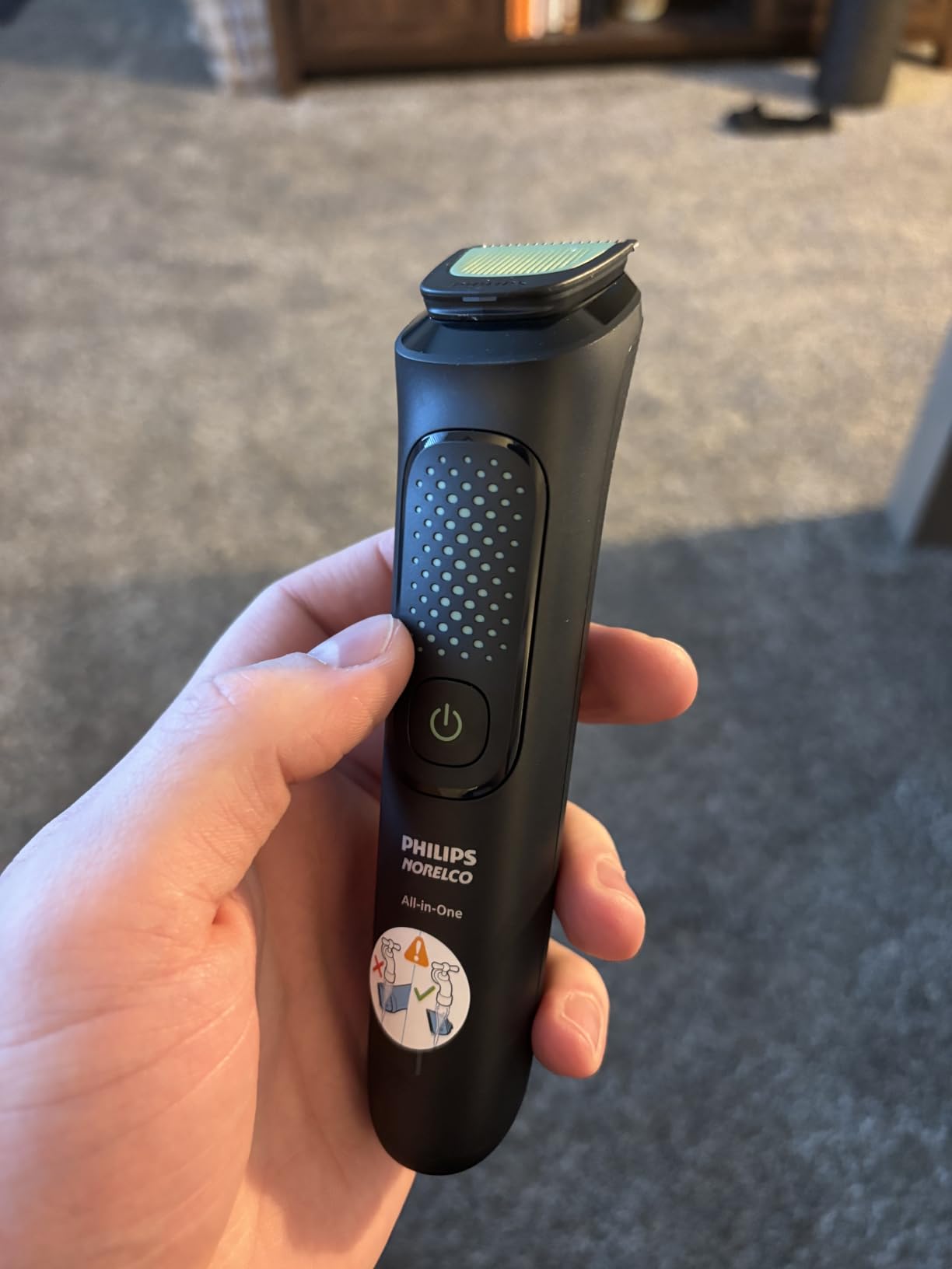 Philips Norelco All-in-One 3000 13-in-1 Trimmer, Face & Hair, Comfort Tips customer photo 2