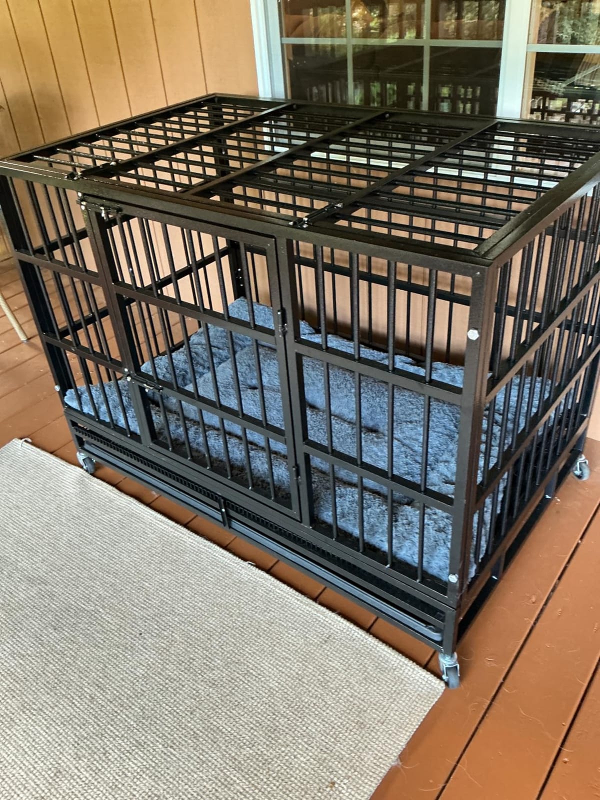 LEMBERI 42 inch Heavy Duty Indestructible Dog Crate, High Anxiety Extra Large Dog Cage for Large Dogs, XL Steel Escape Proof Dog Kennel with Wheels and Removable Tray customer photo 1