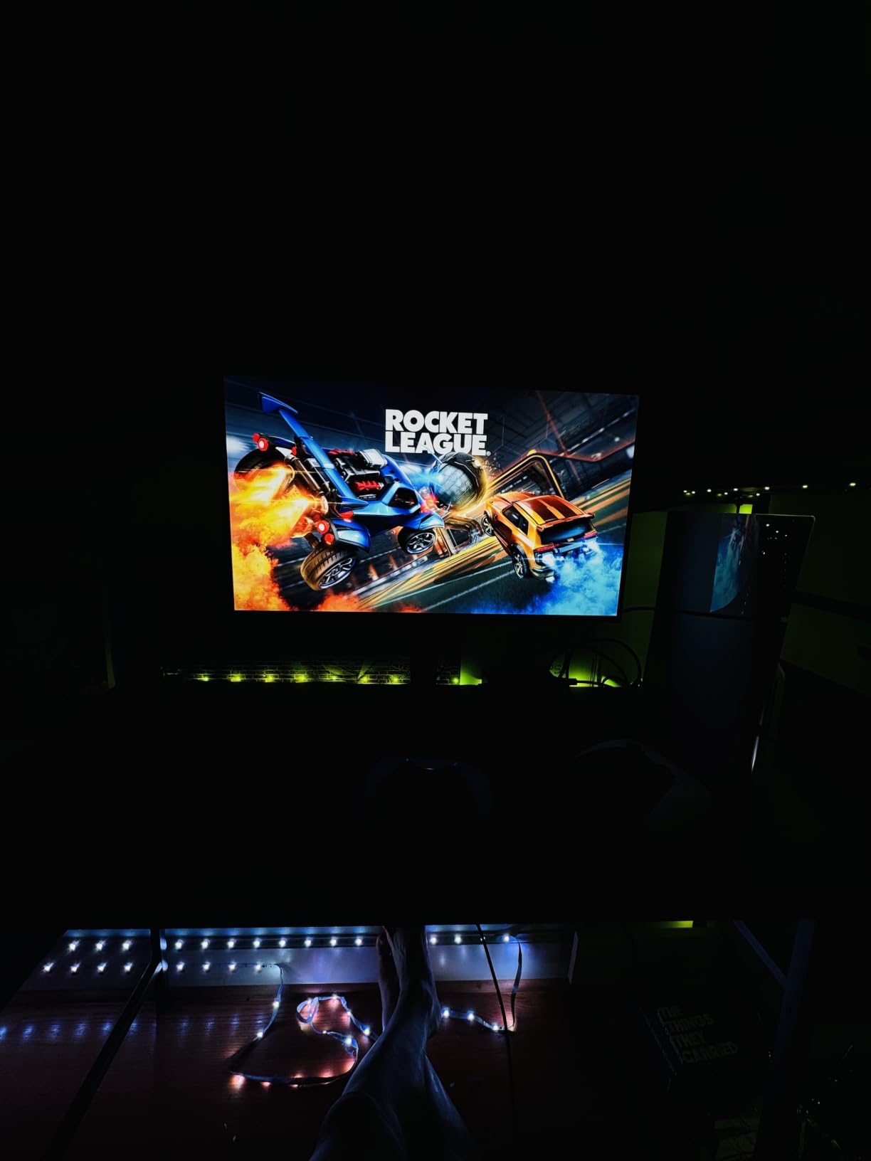 LG UltraGear 27GX704A-B customer photo 2