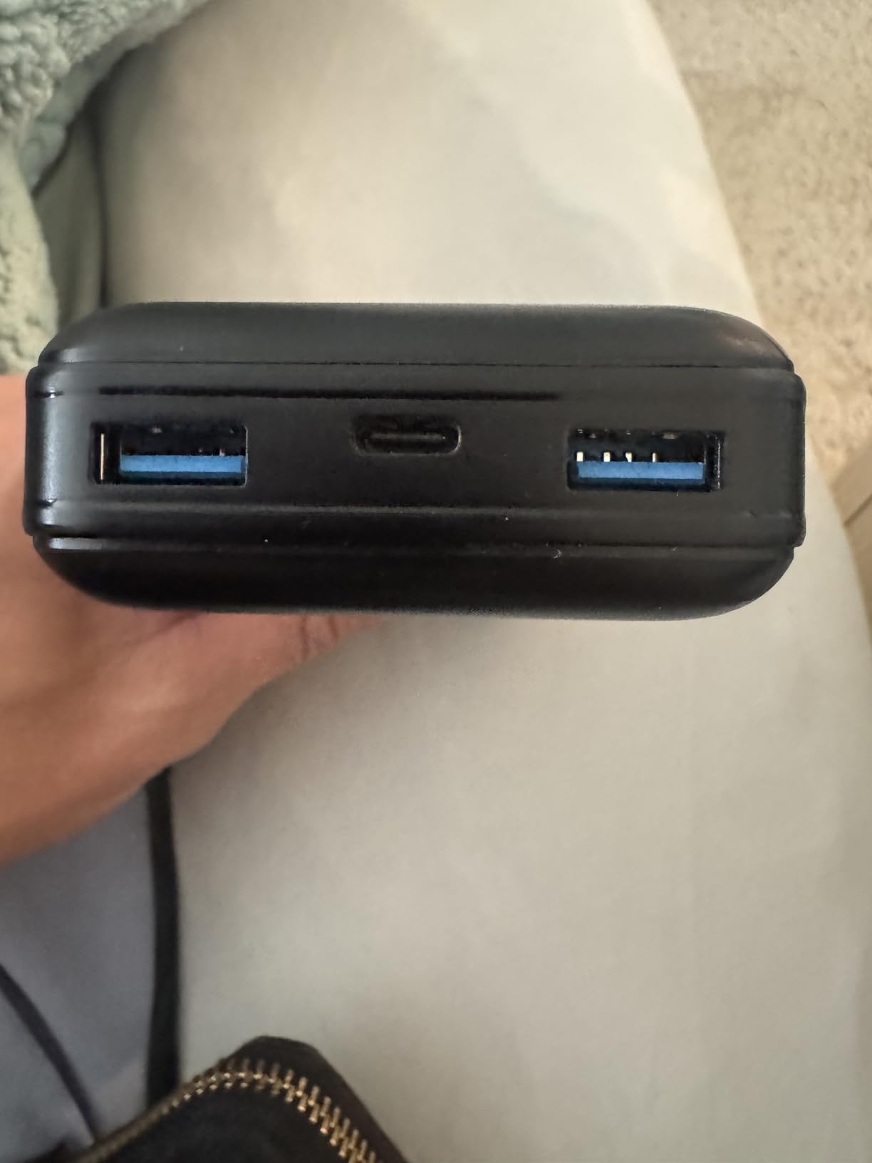 IAPOS 60000mAh 22.5W Fast Charge Portable Charger, for 5-Devices Power Bank customer photo 1