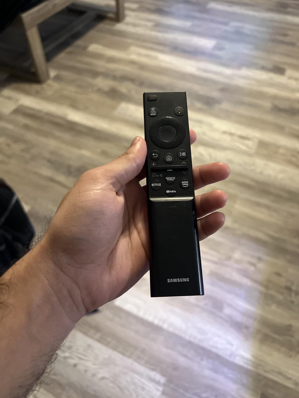Samsung U8000H customer photo 2