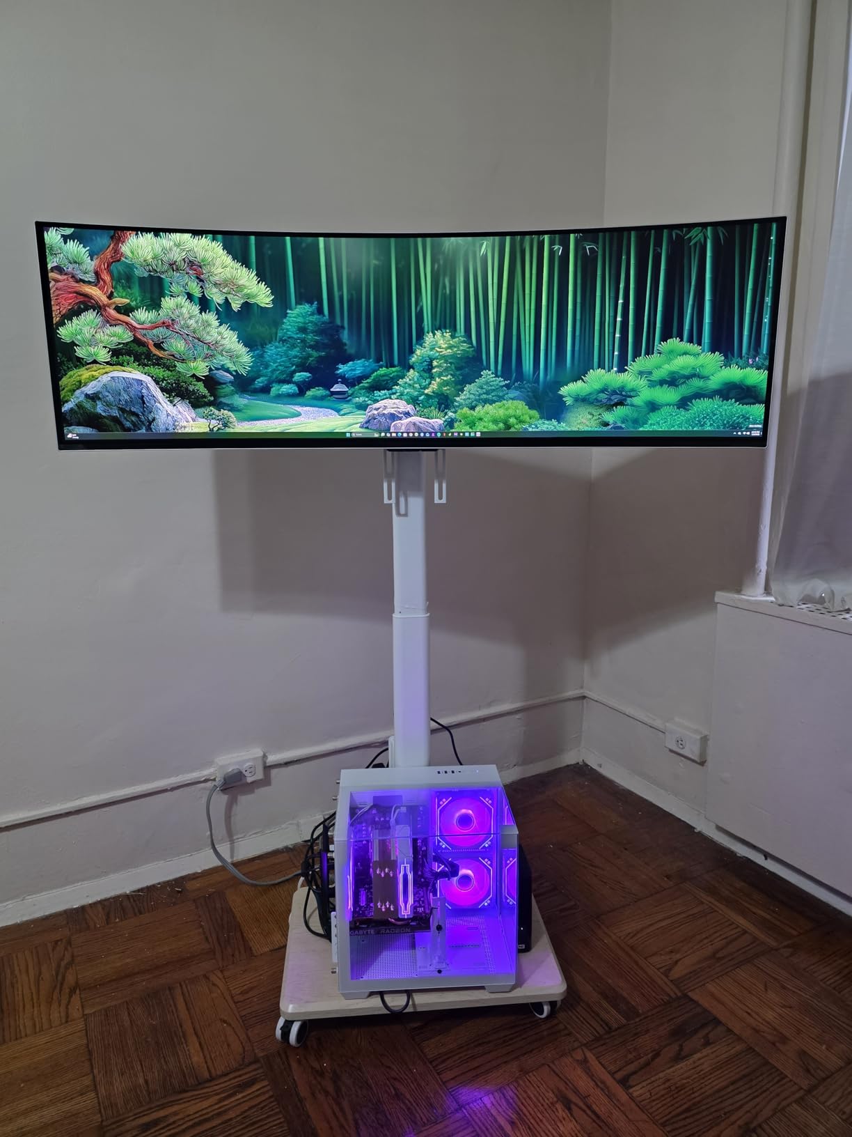 Prebuilt Gaming PC Desktop, Ryzen 7 4700LE, Radeon RX 580 8GB customer photo 1