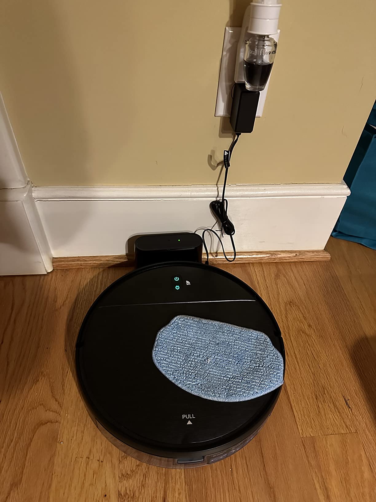 Robot Vacuum and Mop for Pet Hair, 11500Pa Suction, 90-Day Self-Emptying customer photo 1
