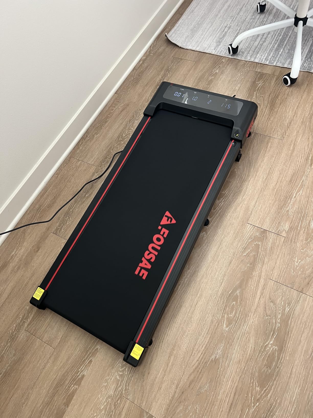 FOUSAE Incline Walking Pad customer photo 2
